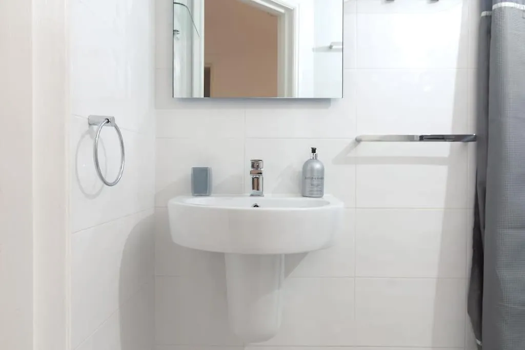 Break Away Nxt To Gardens! Pkg - Perfect Position! Apartment Bournemouth
