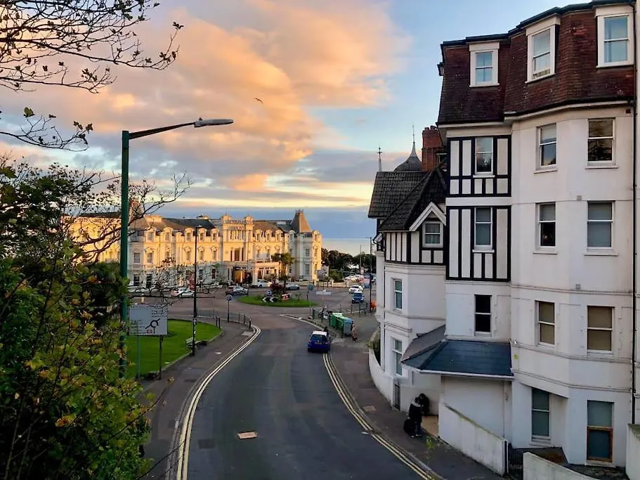 Break Away Nxt To Gardens! Pkg - Perfect Position! Apartment Bournemouth